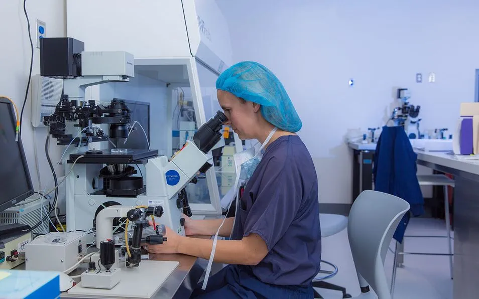 Staff working in lab at SDFC